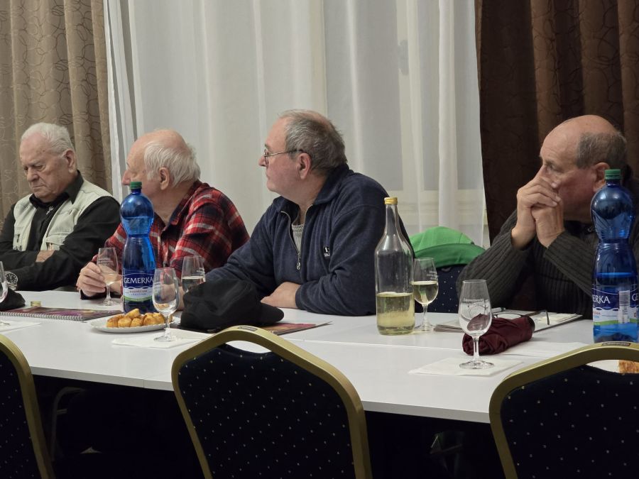 630721377_1633808787793384_514935642366769274_n