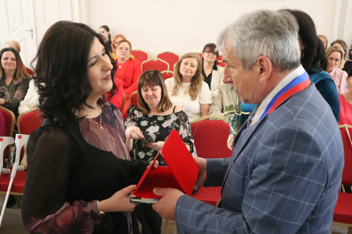 657042186_26977018991903899_7401235111884039668_n