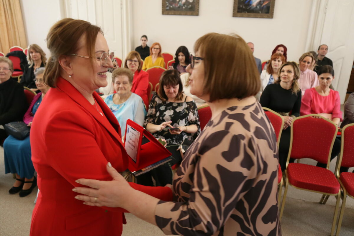 658808181_825013483966009_5475219657103570188_n